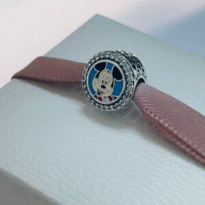Disneyland Paris Limited Edition 30th Anniversary Grand Finale Pandora Charm
